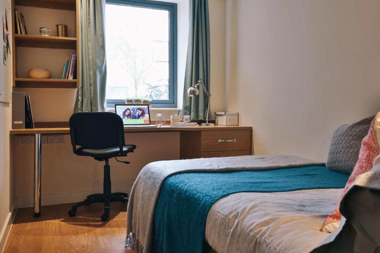 Iq Dorchester House In ボーンマス エクステリア 写真