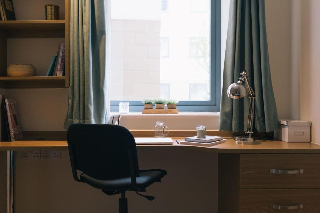 Iq Dorchester House In ボーンマス エクステリア 写真